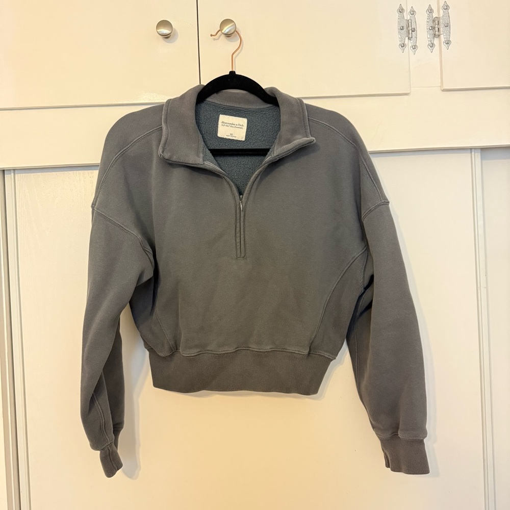 Abercrombie & Fitch - Essential Sunday Half Zip Soft AF Blue/Grey - XS